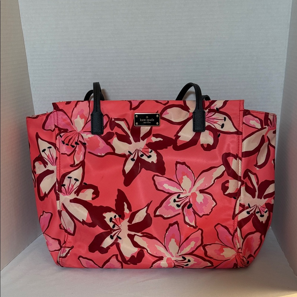 Kate Spade Blake Avenue Taden tote in Coral Tiger Lily Floral & Cosmetic bag